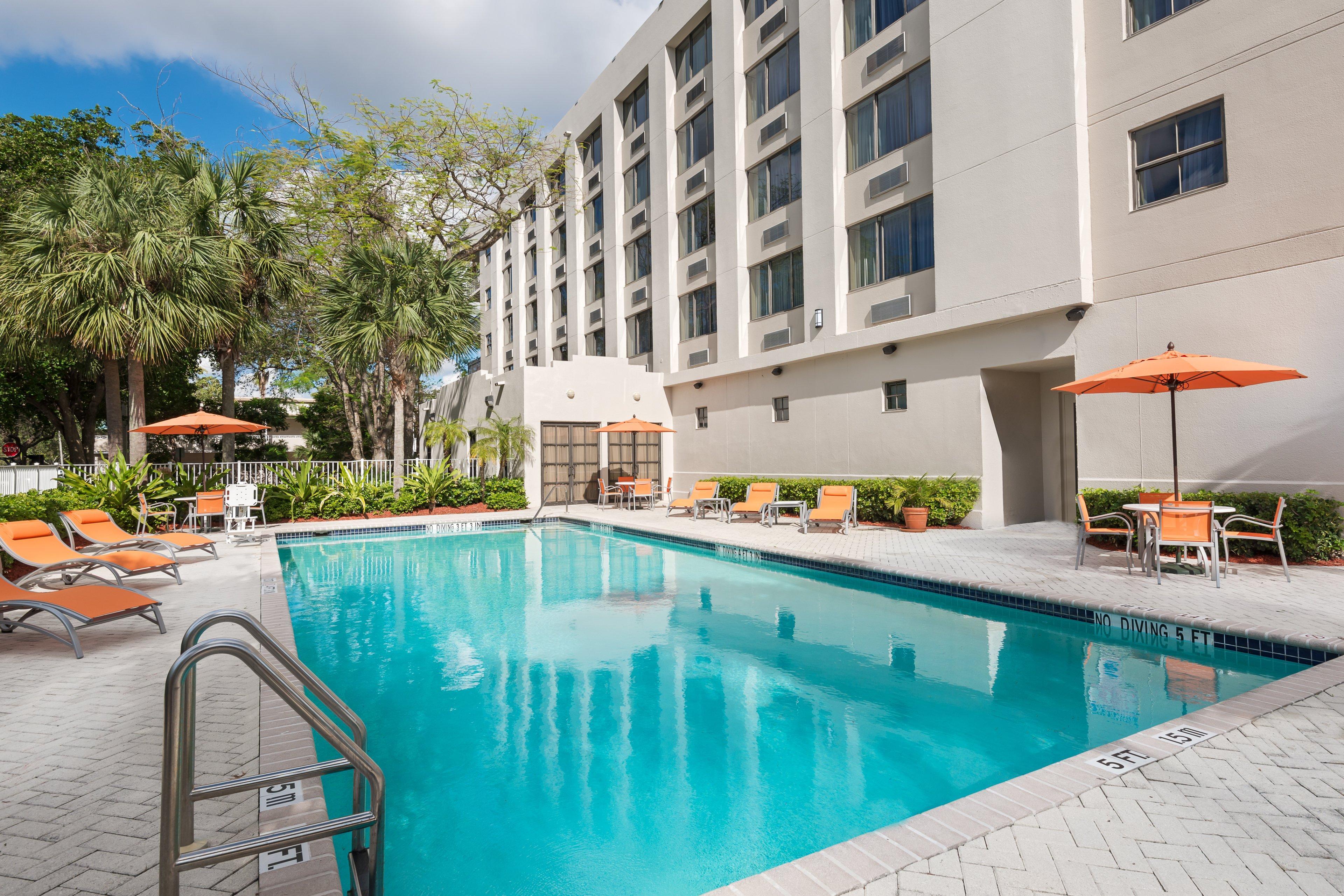 Holiday Inn Express Hotel & Suites Ft. Lauderdale-Plantation, An Ihg Hotel Exterior photo